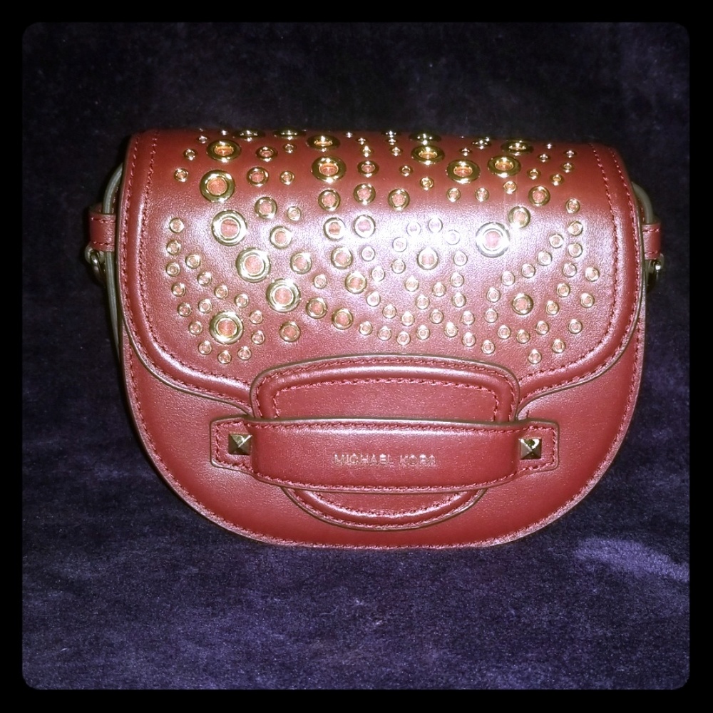 Small cross body bag